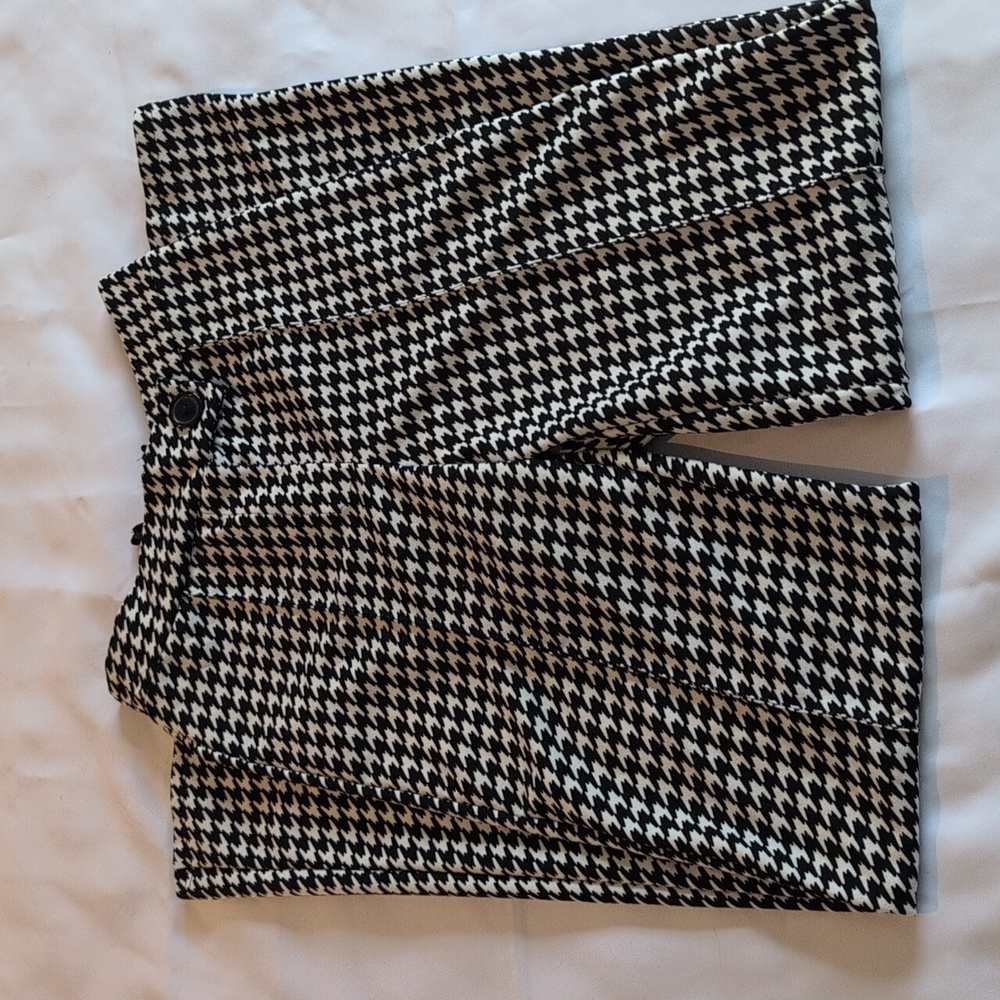 Canvas Black and White Houndstooth Fabric Pants